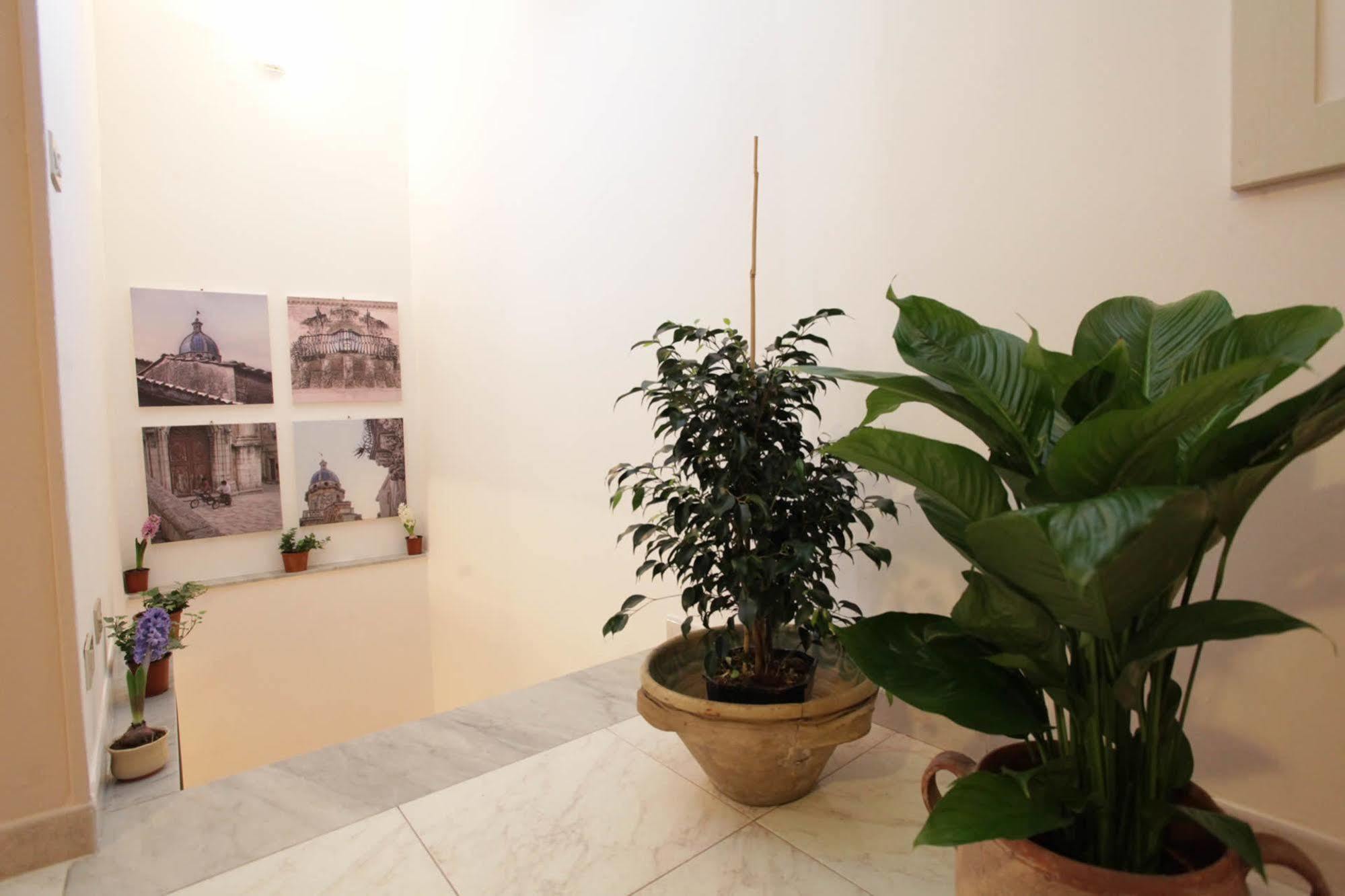 Case Francesco Ragusa Buitenkant foto